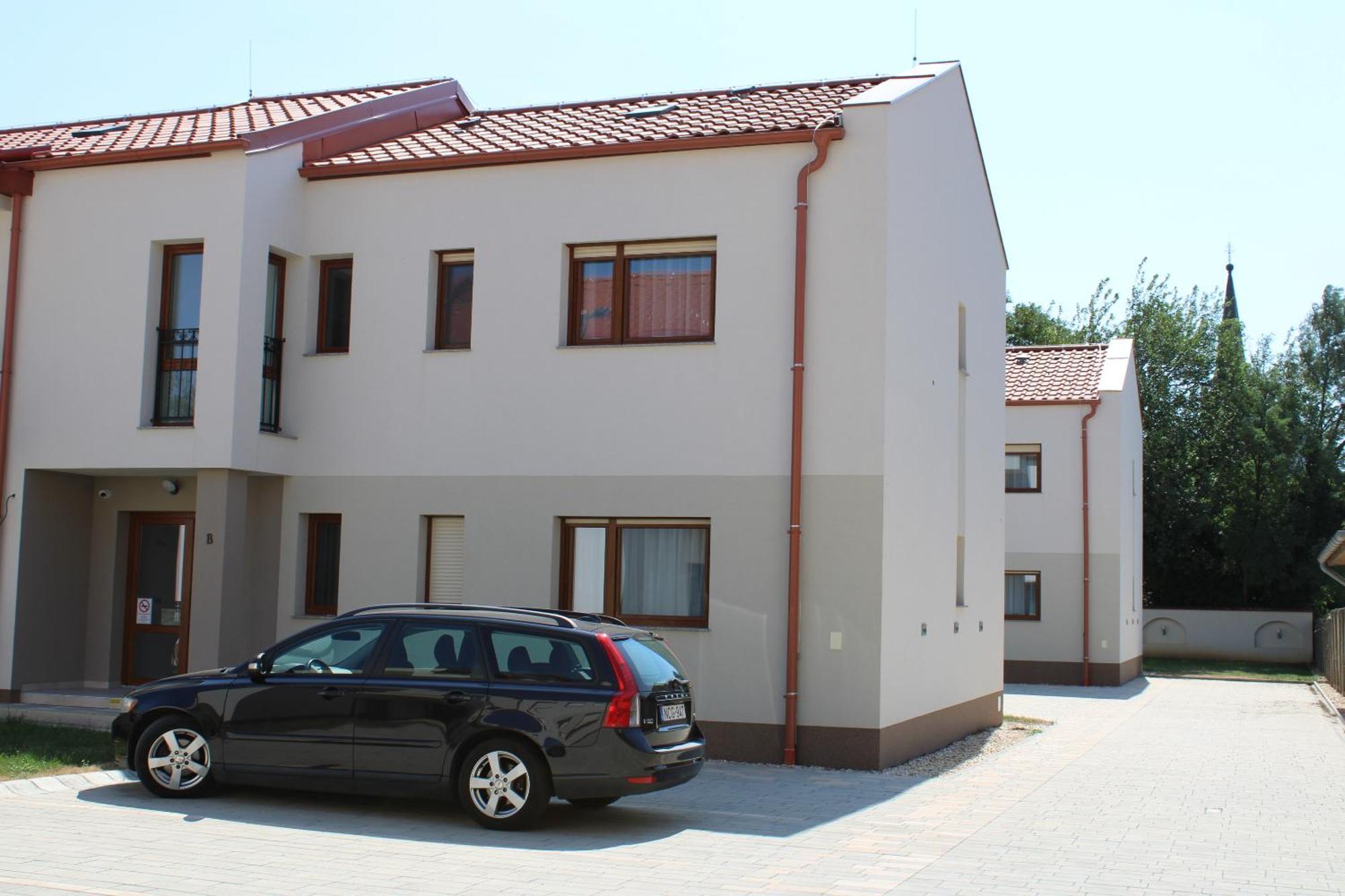 Mara Apartman Buek Esterno foto